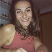 Soy una chica joven, graduada en química con amplio conocimiento  para ayudar a personas de nivel ESO y bachillerato